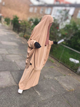 Load image into Gallery viewer, Two piece sheen Jilbab Mocha
