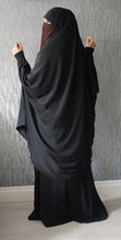 Load image into Gallery viewer, Two piece sheen Jilbab Black
